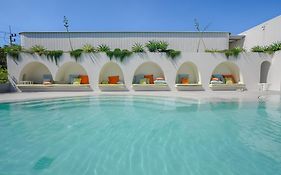 Cara Cara Resort